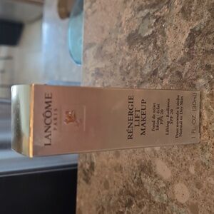 Makeup by Lancome Paris